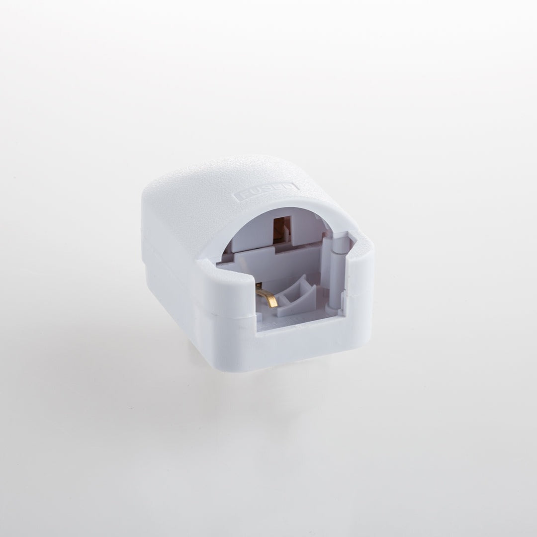 ADATTATORE PRESA (EU) TIPO F SCHUKO A PRESA (UK) TIPO G - Intec
